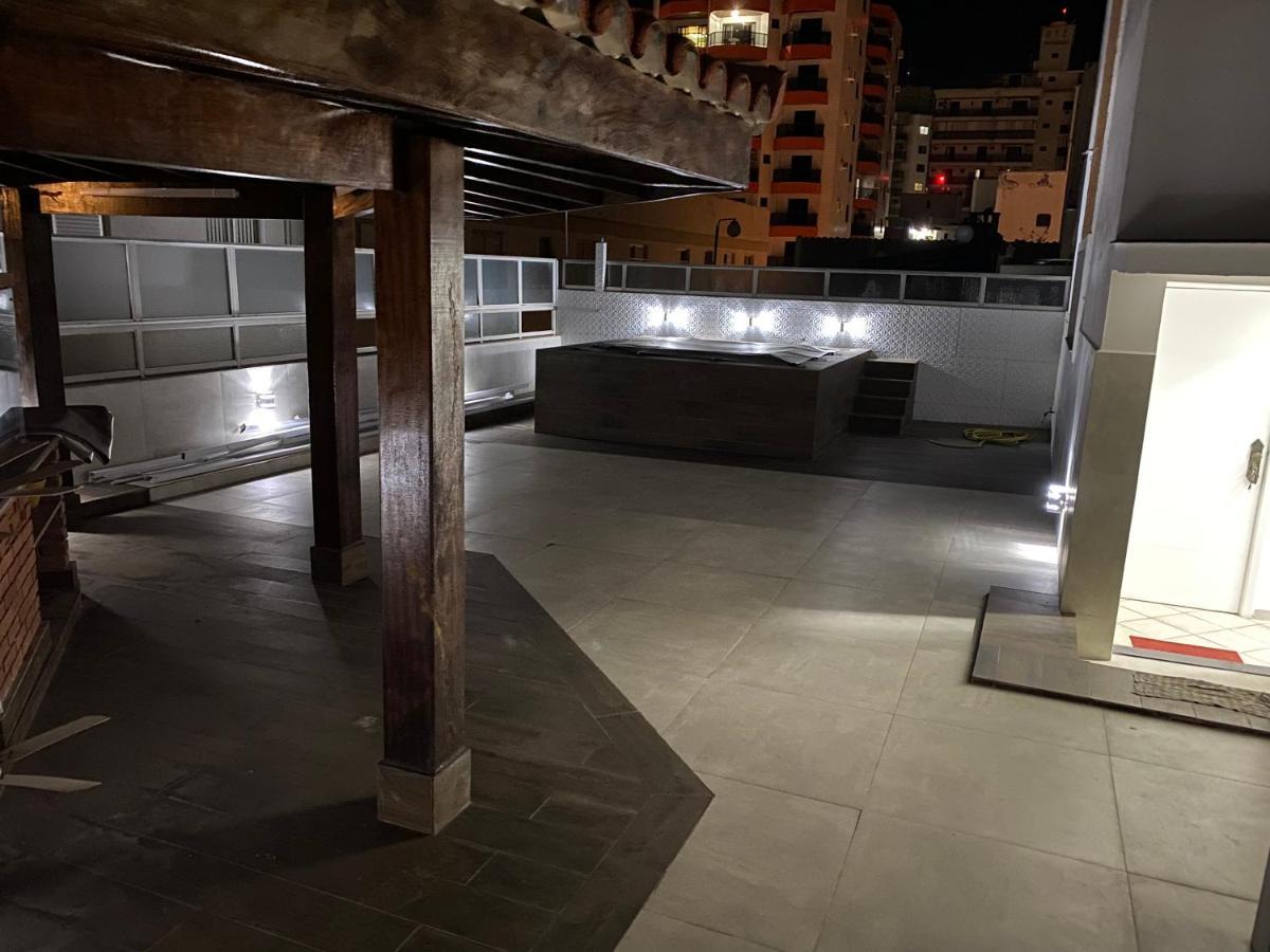 Cobertura Guaruja Apto Com Jacuzzi E Churrasqueira Exterior photo